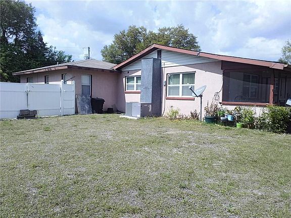 3rd image of 311 N Arcadia Ave