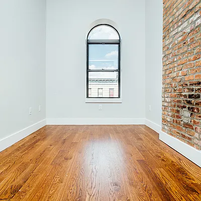 Rented by Nooklyn NYC LLC | media 2