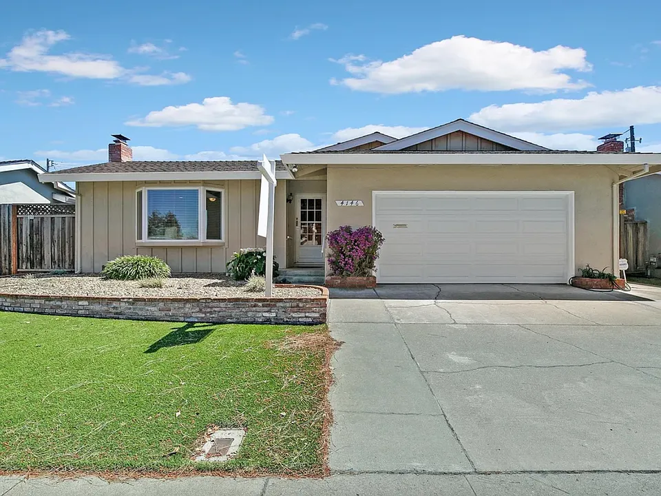 4146 Jacinto Dr