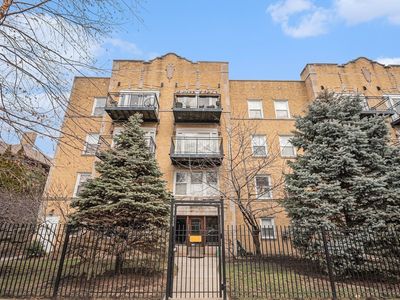 2008 W Greenleaf Ave #3, Chicago, IL, 60645