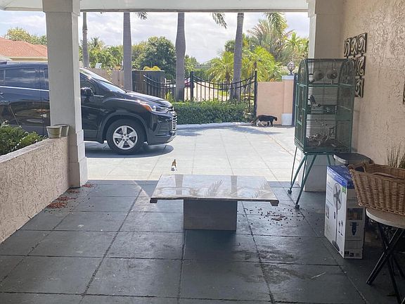 5th image of 1703 Mango Cir