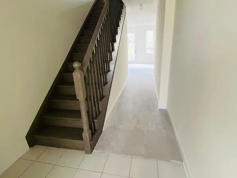 255 Tennant Cir — Photo 5