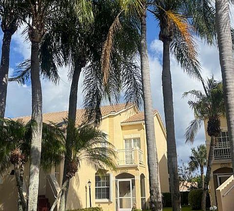 2nd image of 17329 Boca Club Boulevard Unit 1
