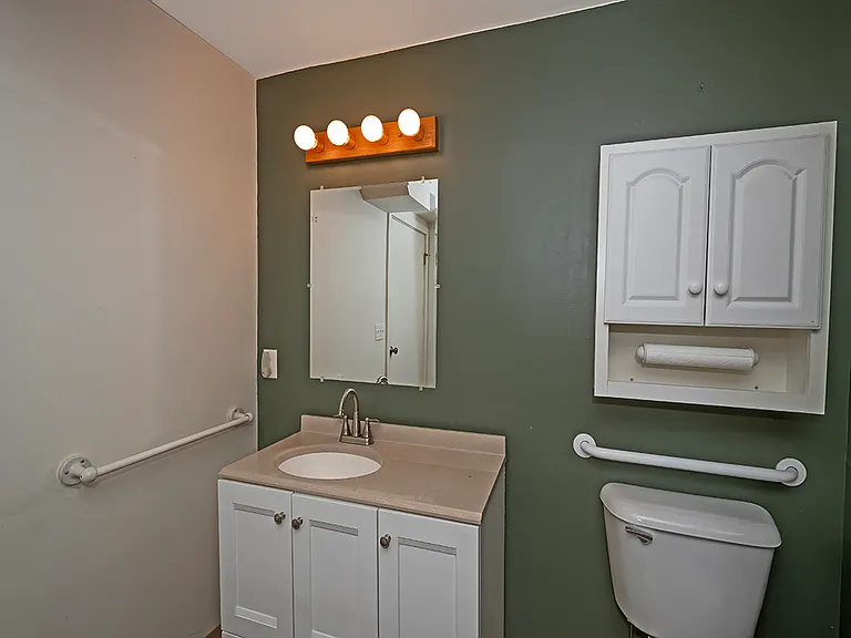 900 Bingham St — Photo 10