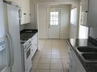 8158 Chimineas Ave, Reseda, CA 91335