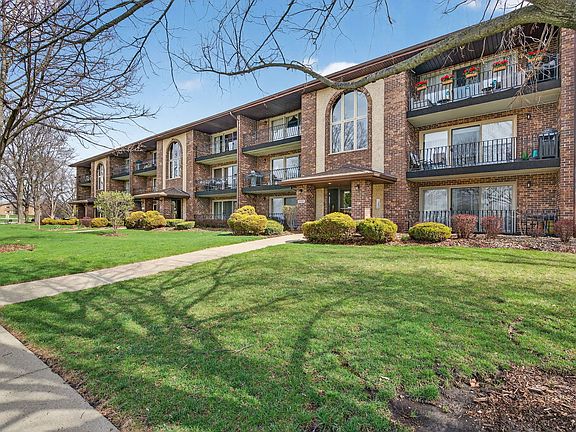 2nd image of 7545 Sheridan Dr #2-3D