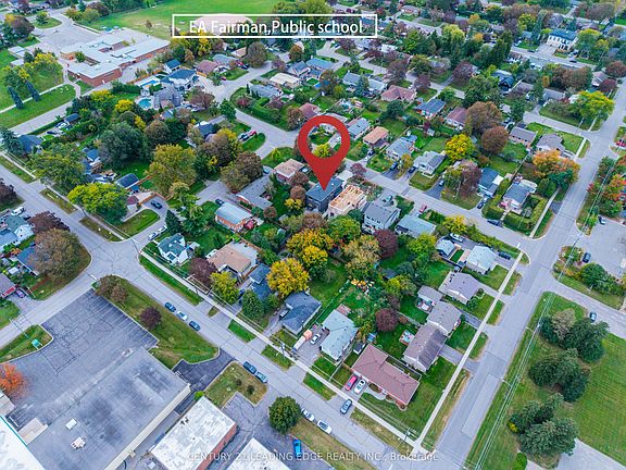 4th image of 158 Hillcrest Dr