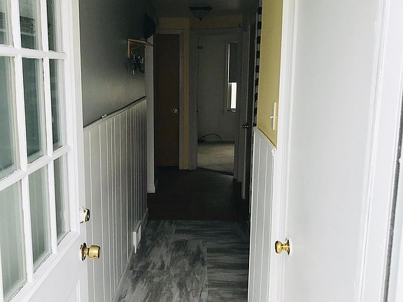 2nd image of 110 Chalmers St
