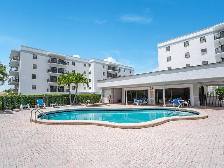 2679 S Ocean Blvd #31 — Photo 30