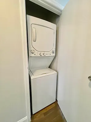 Rented by Astoria Realty | media 12