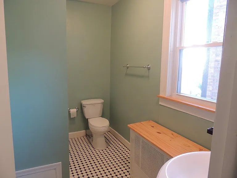 331 E University Pkwy #2B — Photo 18