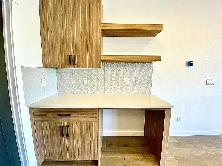 1258 E Echelon Ridge Ln — Photo 11