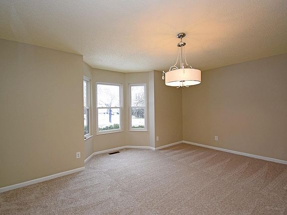 2nd image of 5527 Woodvalley Ct