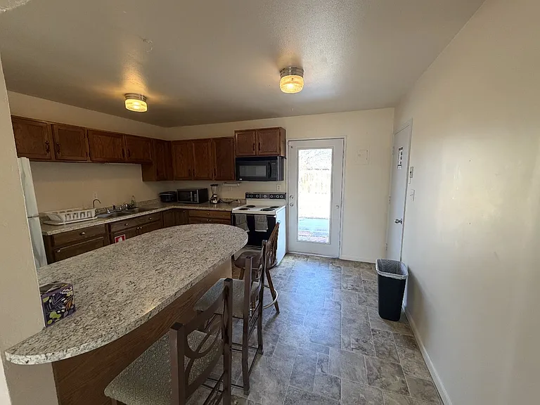 429 Linda Vista Dr — Photo 6