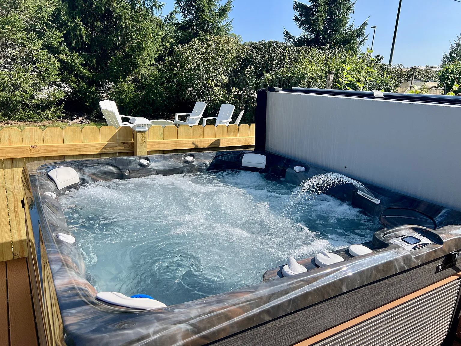 3 bed, $2,500 — Photo 1