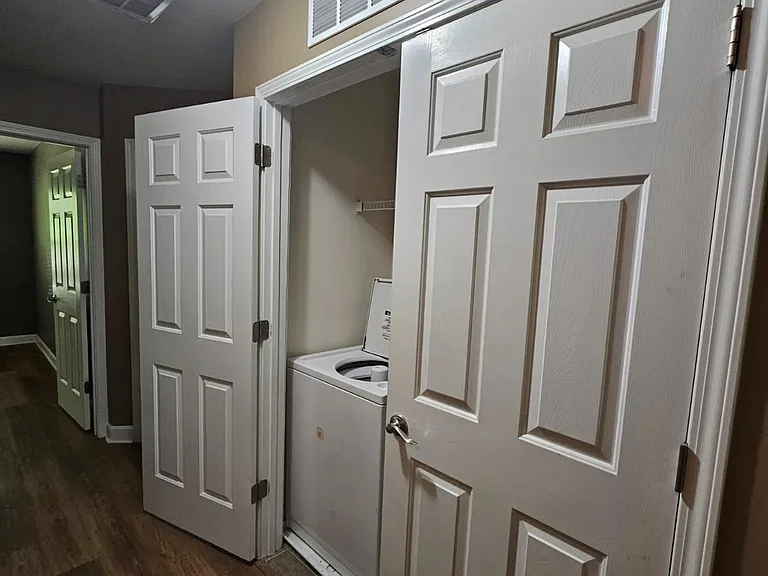 359 Doughton Ln — Photo 16