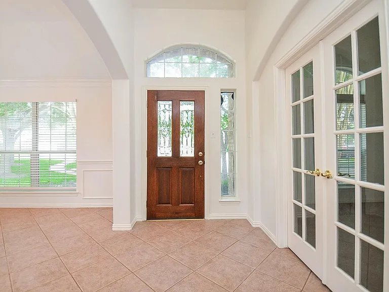 2607 Grand Plantation Ct — Photo 6