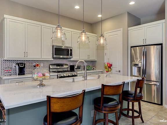 2nd image of 3890 S Bell Pl