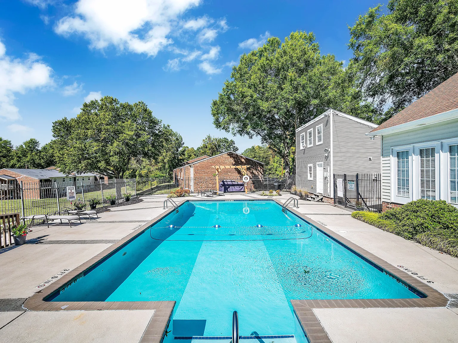 Willow Woods — Photo 4