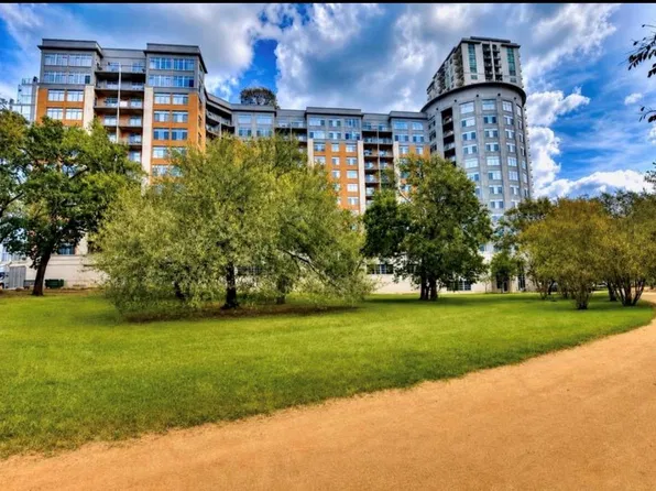 54 Rainey St APT 608, Austin, TX 78701