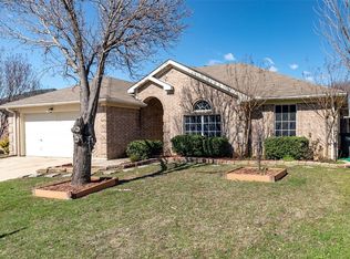 3729 Periwinkle Dr, Fort Worth, TX 76137