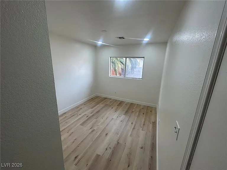 5900 Fawn Ave — Photo 18