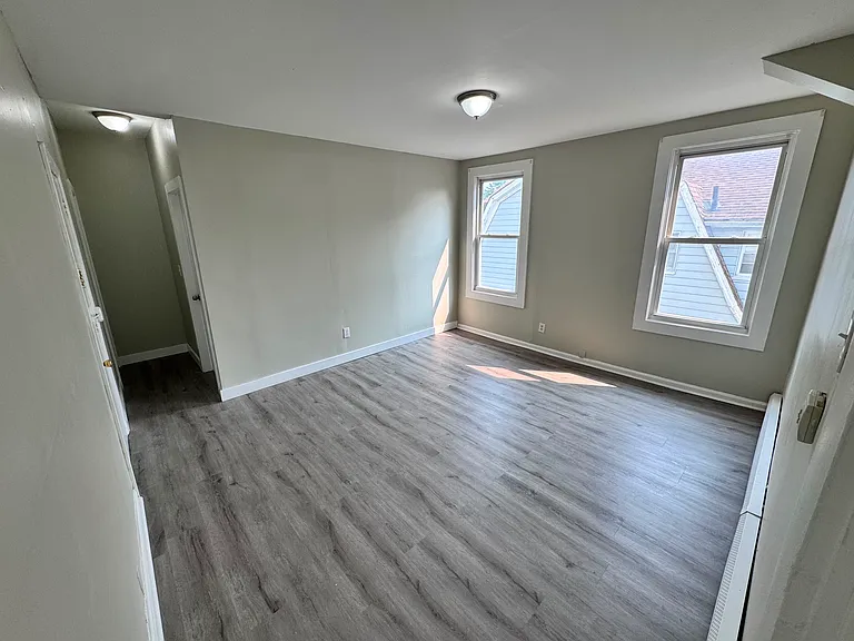 27-29 N Munn Ave #G2 — Photo 8
