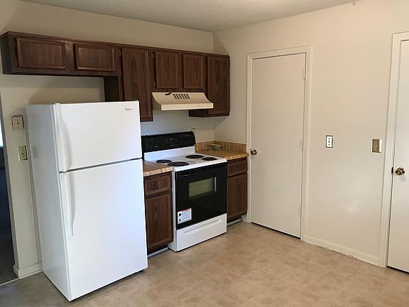 4th image of 7141 Old Harding Pike