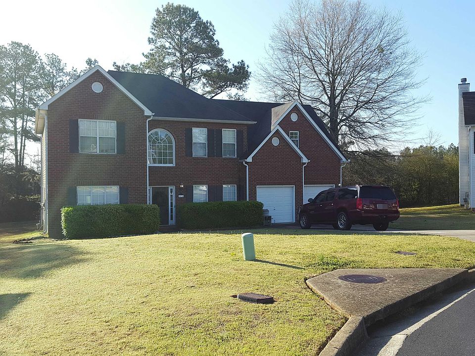 2nd image of 8674 Glendevon Ct