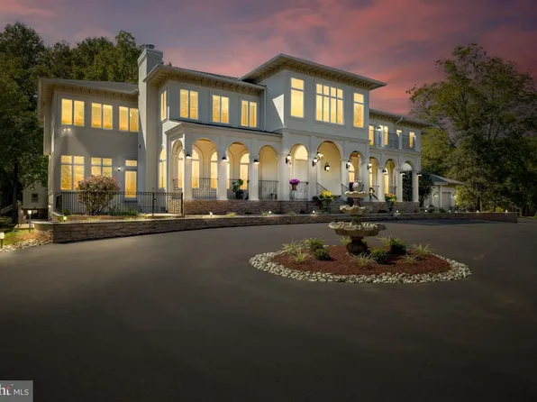 8810 Brickyard Rd, Potomac, MD 20854