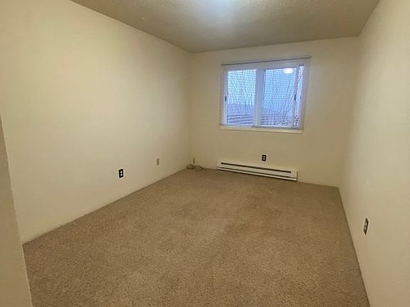 5th image of 21622 29th Ave S #4