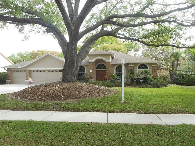 1st image of 1411 Hounds Hollow Ct