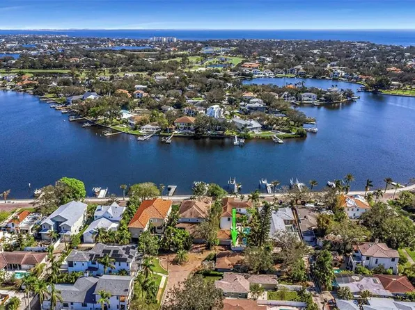 130 27th Ave NE #10, Saint Petersburg, FL 33704