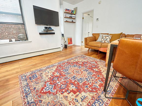4th image of 44 Canal St #6