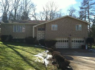 1260 Bethel Green Dr, Bethel Park, PA 15102