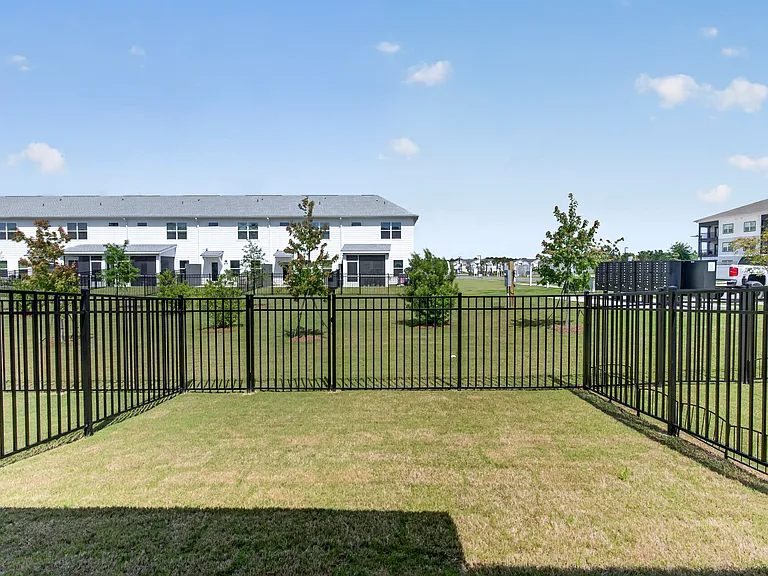 302 Cyan Ln — Photo 30