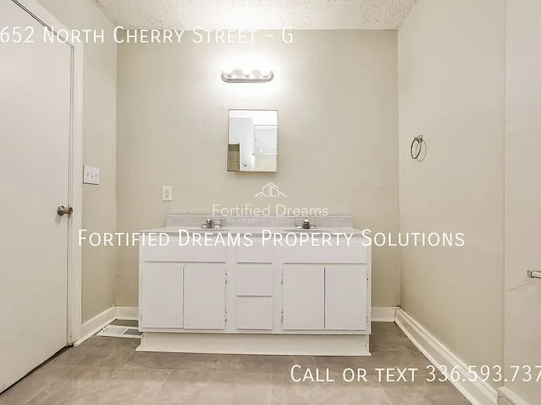 1652 N Cherry St #G — Photo 17