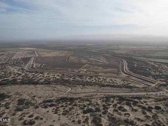 2nd image of 16499 Wilkey Rd