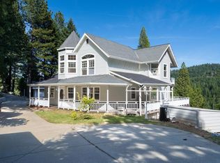 6690 Canyon Edge Rd, Pollock Pines, CA 95726