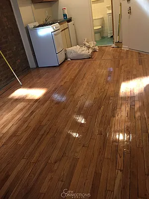 Rented by City Connections Realty | media 20