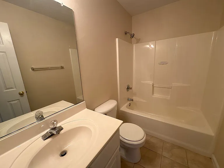 217 Village Pkwy — Photo 8