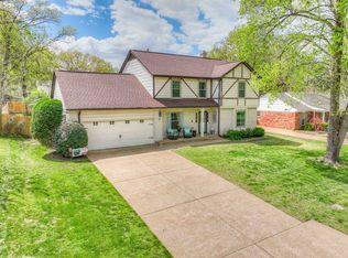 7945 Cloverbrook Ln, Germantown, TN 38138