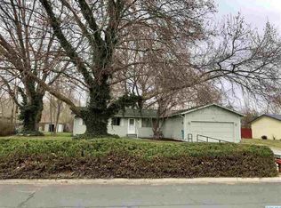 5410 Fern Loop, West Richland, WA 99353