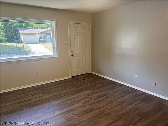 2nd image of 102 Gama Cir
