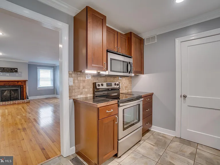 712 Freeman St — Photo 16