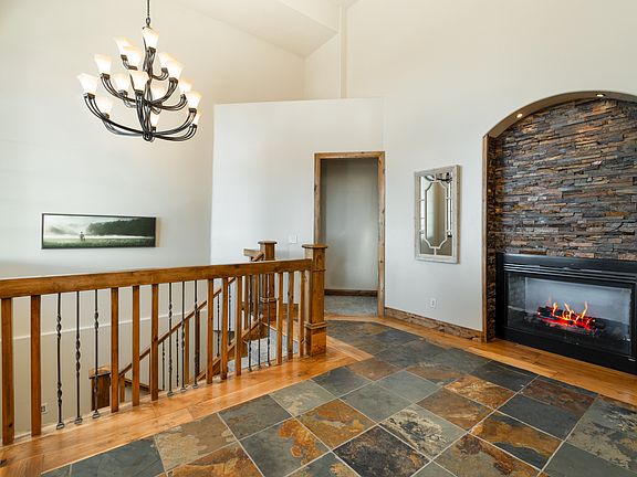 3rd image of 2849 W 1800 S