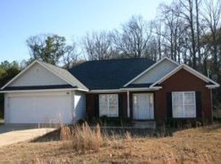 92 Redwood Dr, Phenix City, AL 36869