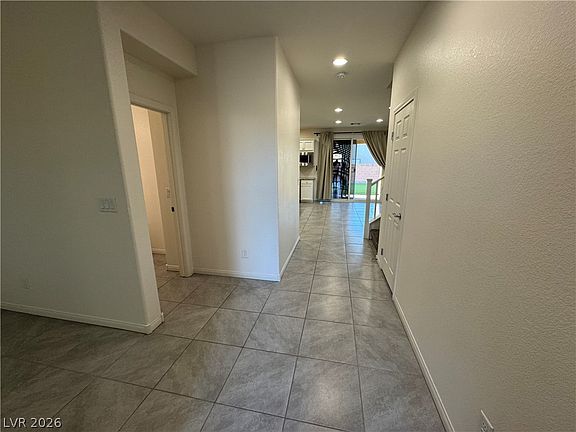 2nd image of 7318 Tunnel View Ct