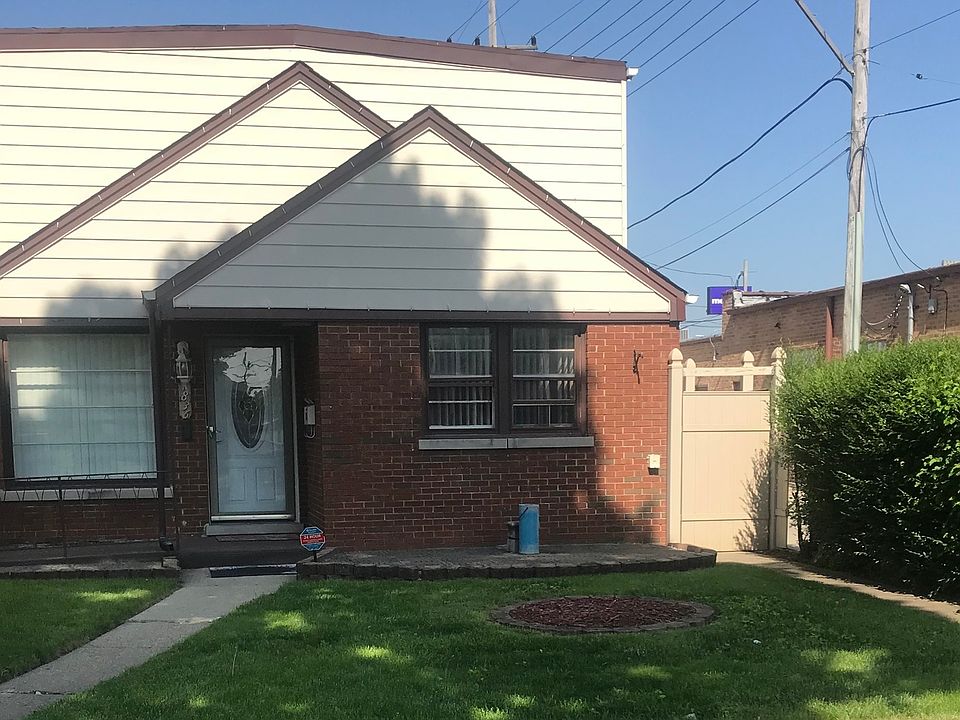 1st image of 1836 N 21st Ave