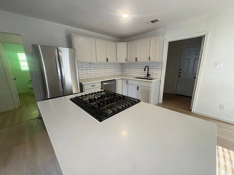 3518 Grafton Ave — Photo 15